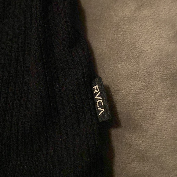 RVCA black tank top - Picture 3 of 4